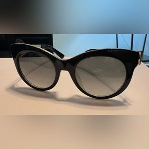 Gucci cat eye sunglasses. New in box